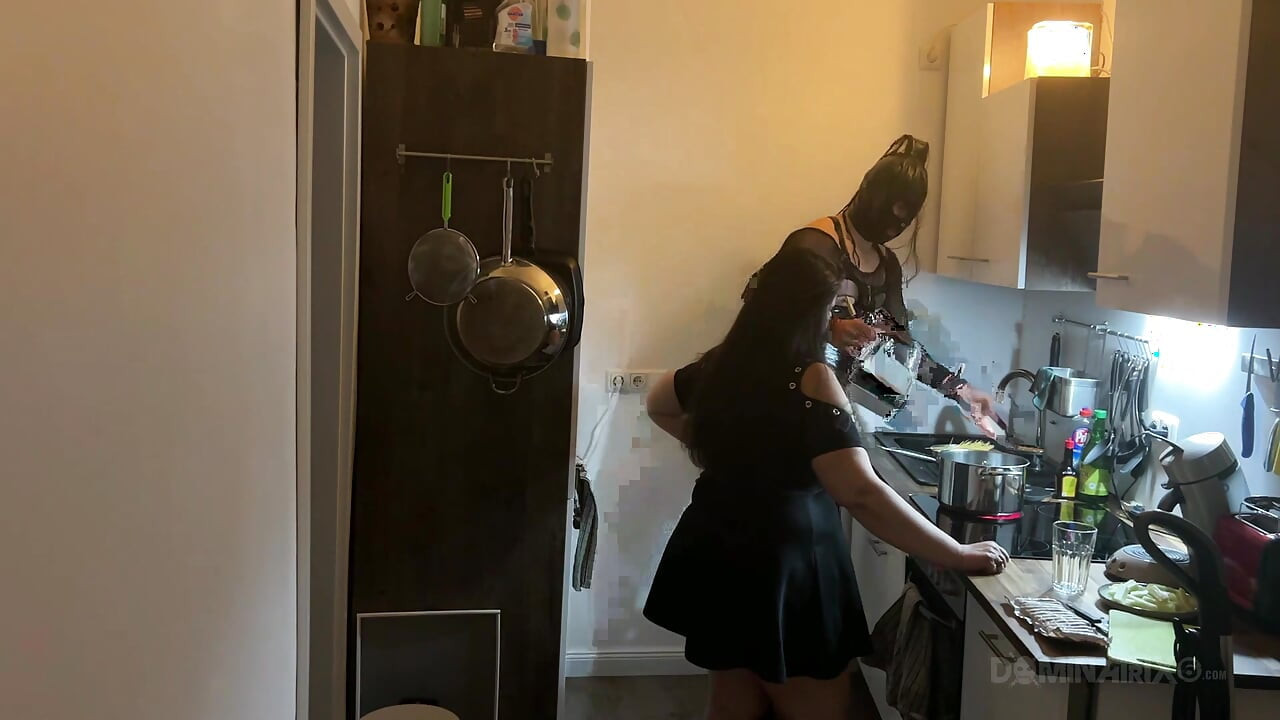 Kitchen Fetish Squirting Madness - Mature Sluts Drenched Everywhere