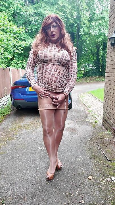 Crossdressing kellycd2022 in my nylon mesh dress and shiny seamless pantyhose and heels