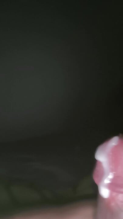 Straw with abundant ejaculation