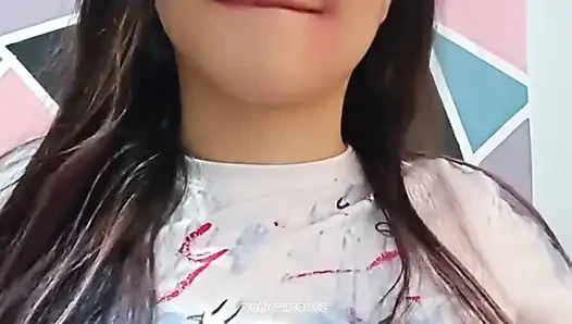 Videoanrufe mit meinen loyalen followern, ich zeige dir meine großen titten und meine vagina