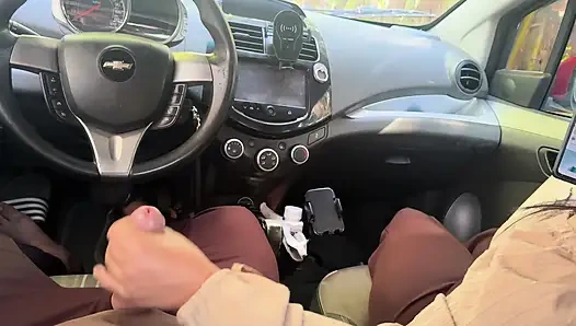 UBER- client masturbates me when she sees that I have a big cock