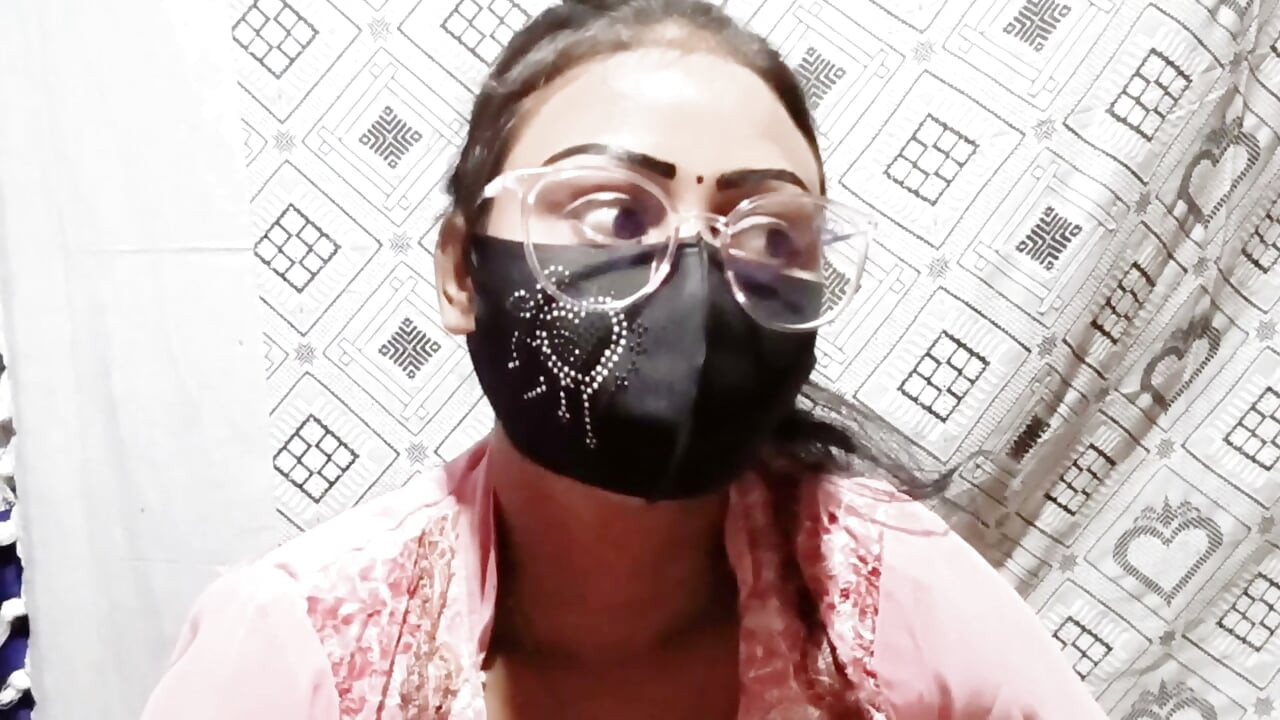 Viral sexy video from Bangladesh featuring a girlfriend's younger sister on the final day of the Puja festival