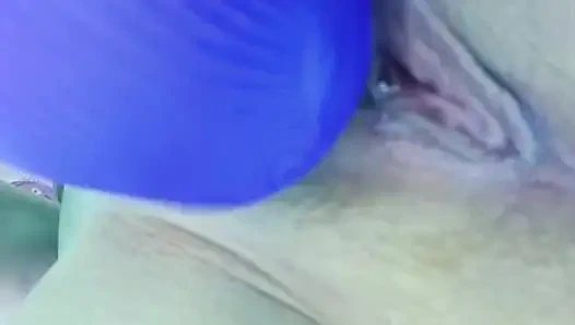 Sekali klik dan kau ketagian.