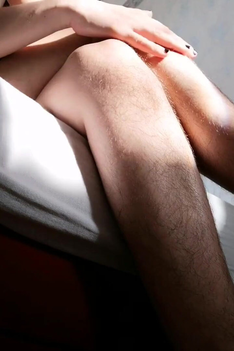 Sen ayaklarımın altındayken