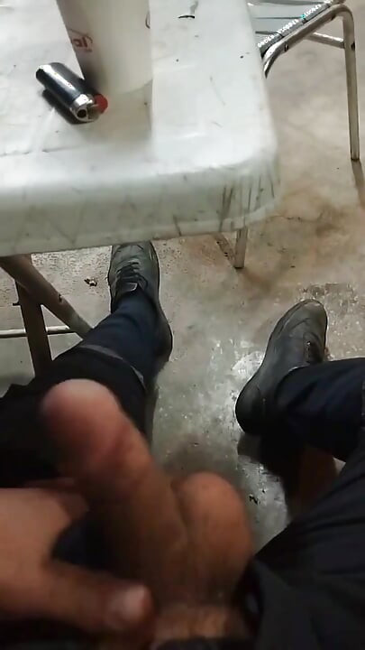 Mascuker Man Plays with His Dick on Webcam While Smoking