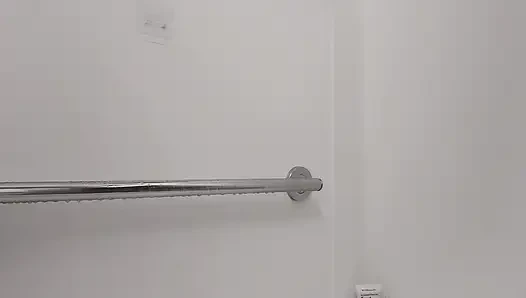 Pantat kecil memek basah