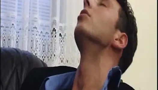 Sesi bdsm liar cewek-cewek hot ini didominasi