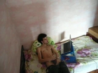 I'm cuming at my room