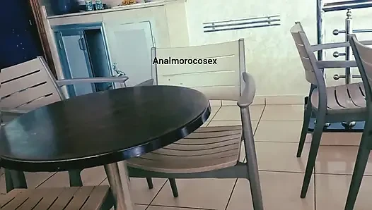 Eine Café-putzfrau Verliebt Sich in Einen Kunden... Das Ende Änderte Alles