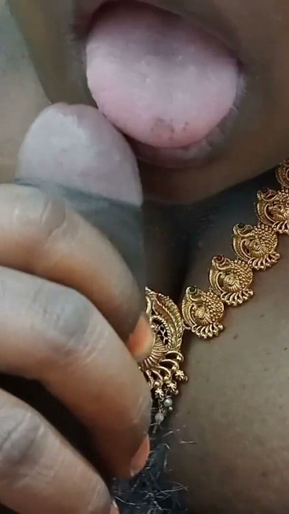 Desi Tamil bhabhi giving blowjob she swallowing full cum but not like | Clip 2