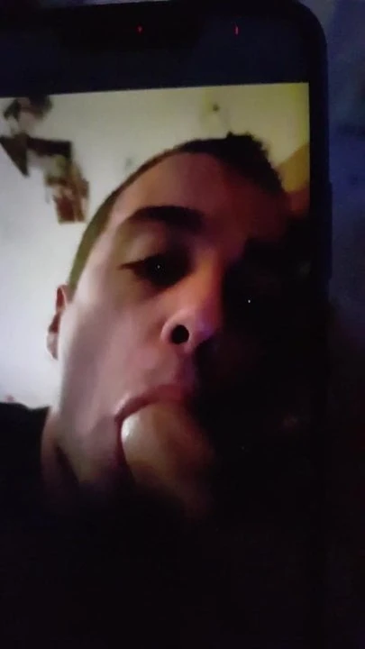 my girlfriend has gay boyfriend lol