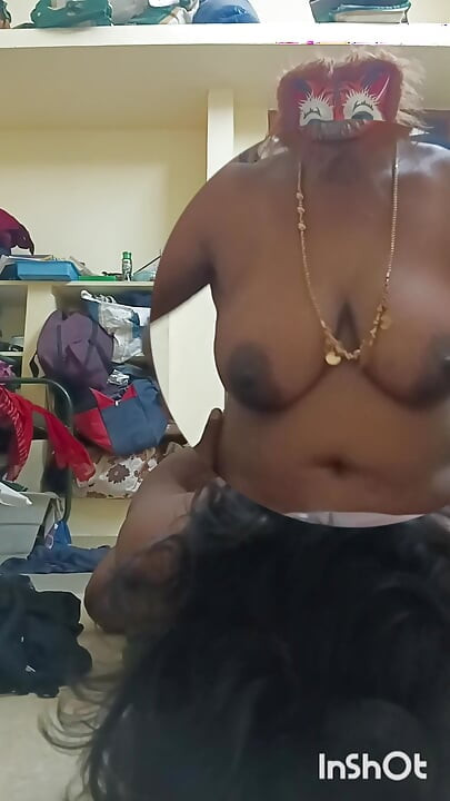 Bare stanon vaali chodne laayak mammi ki seks savaari