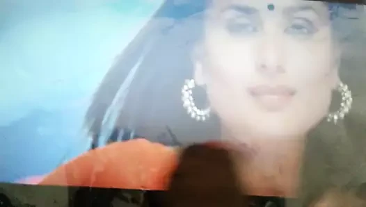 Kareena kapoor boşalmak haraç #1