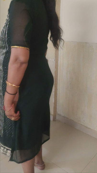 Bhabhi ki hot gand