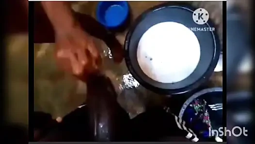 Teman kantorku ngentot aku
