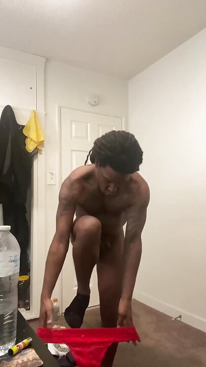 Kai Da Thonger Grinds Raw Passion Solo