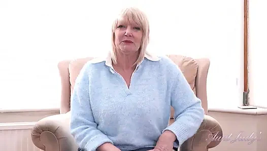 Auntjudys - Сексуальное Интервью С Грудастой Зрелой Милфой Миссис Эми