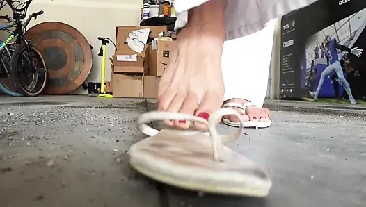 Clean My Disgusting Sandals!