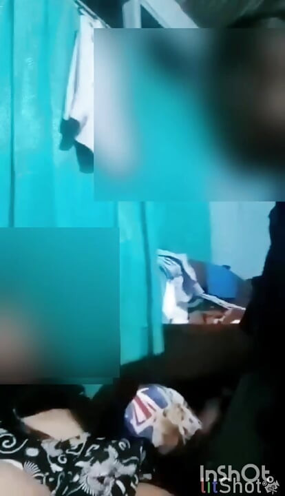 Pravi par postaje nevaljao u dnevnoj sobi