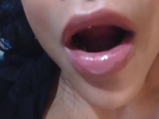 Sexy Latina MILF Webcam necken