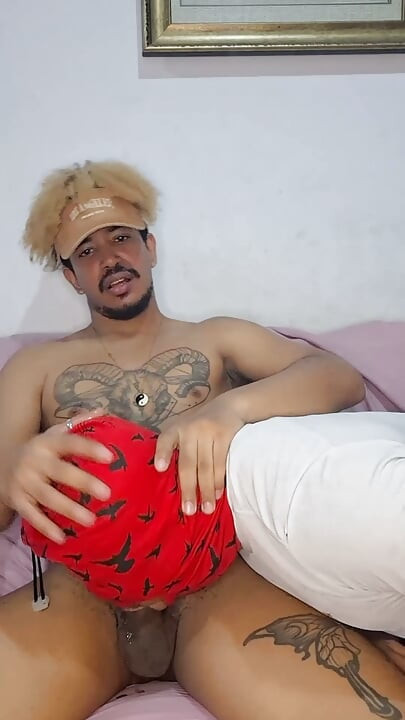 He Came Tired From Work and Swallowed My Cock