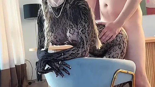 Sexy Blonde Gets Fucked in the Ass
