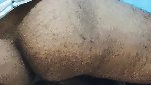 Step sister ko room me bula ke chod diya uske muh se aa aa ki avaj nikl rahi th