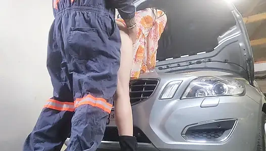 Может NT заплатить механику, так что я предложил ему киску