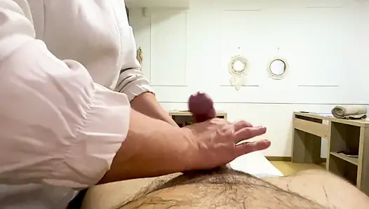 Great Happy Ending at Local Massage Parlor (Real Masseuse)