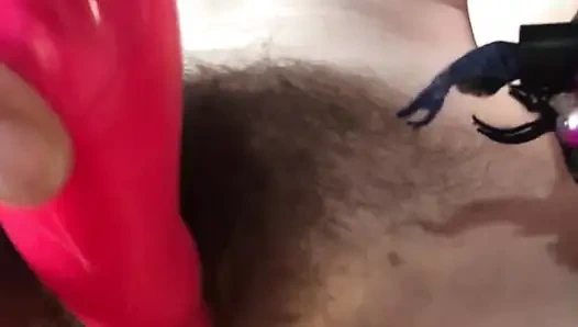 Muncrat sampai muncrat sambil mengkhayal tentang curvyteenqueen dari fetlife ke-28 tahun