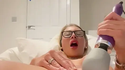 Silent Wank, Can You See My Pussy Pulse