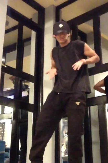 Hot Straight Guy Dance for Me Before Getting a Blowjob