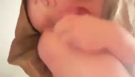 hot chubby pussy squirt a lot