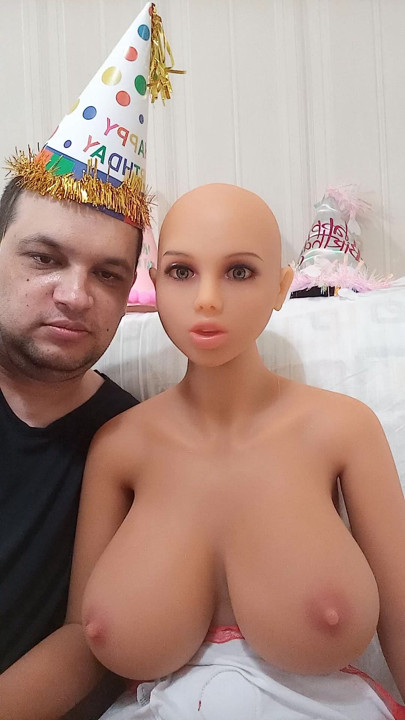 Vasile Mondialu blonda buna romania new 2026 videochat 69