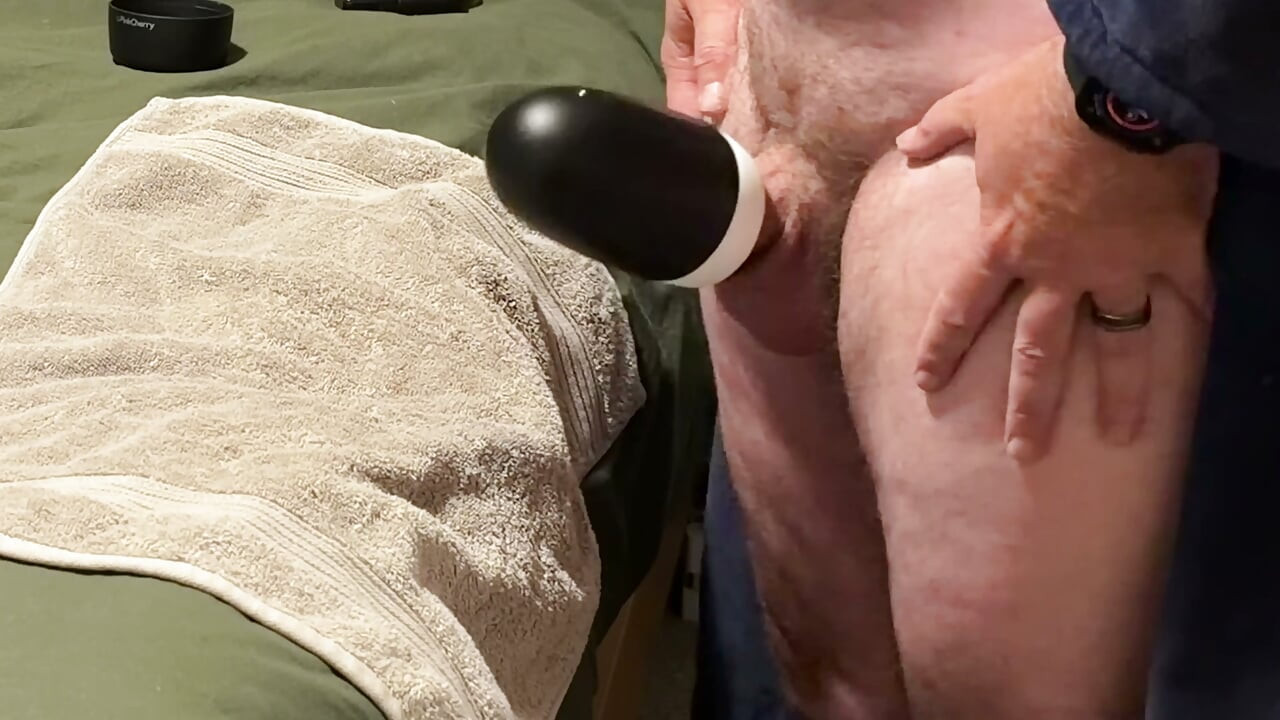 Mit Sperma als Gleitmittel in meinem Blowjob-Vibe hands-free Orgasmus