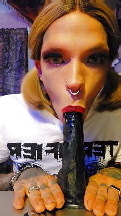 Deep throat