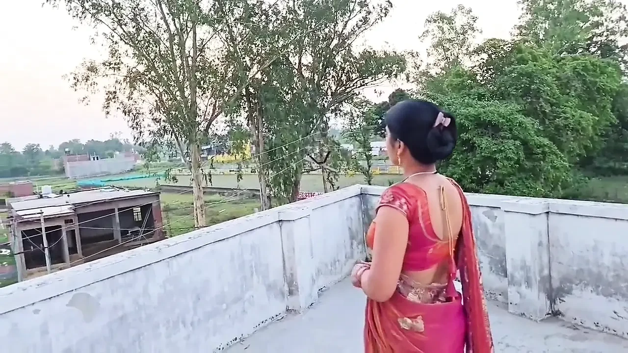 DESI BHABHI FUCKED HARD BY HER LOVER (BANGLA DIRTY AUDIO )