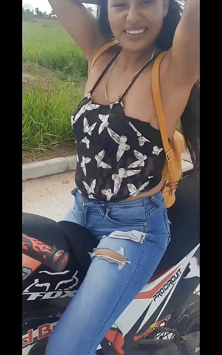 My Girlfriend Paying Bet Gives Me Her Ass
