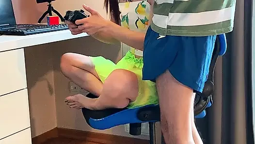 The stepfather accidentally mistakes his stepdaughter for a wife leaving his stepdaughter pregnant.
