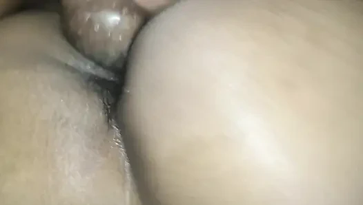 Hintli koca evli kadından full hd anal seks videosu kadınlarla sert sikişiyor