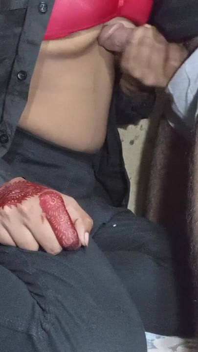 Bangladeške polusestre i ljubavno vođenje afera | Klip 2