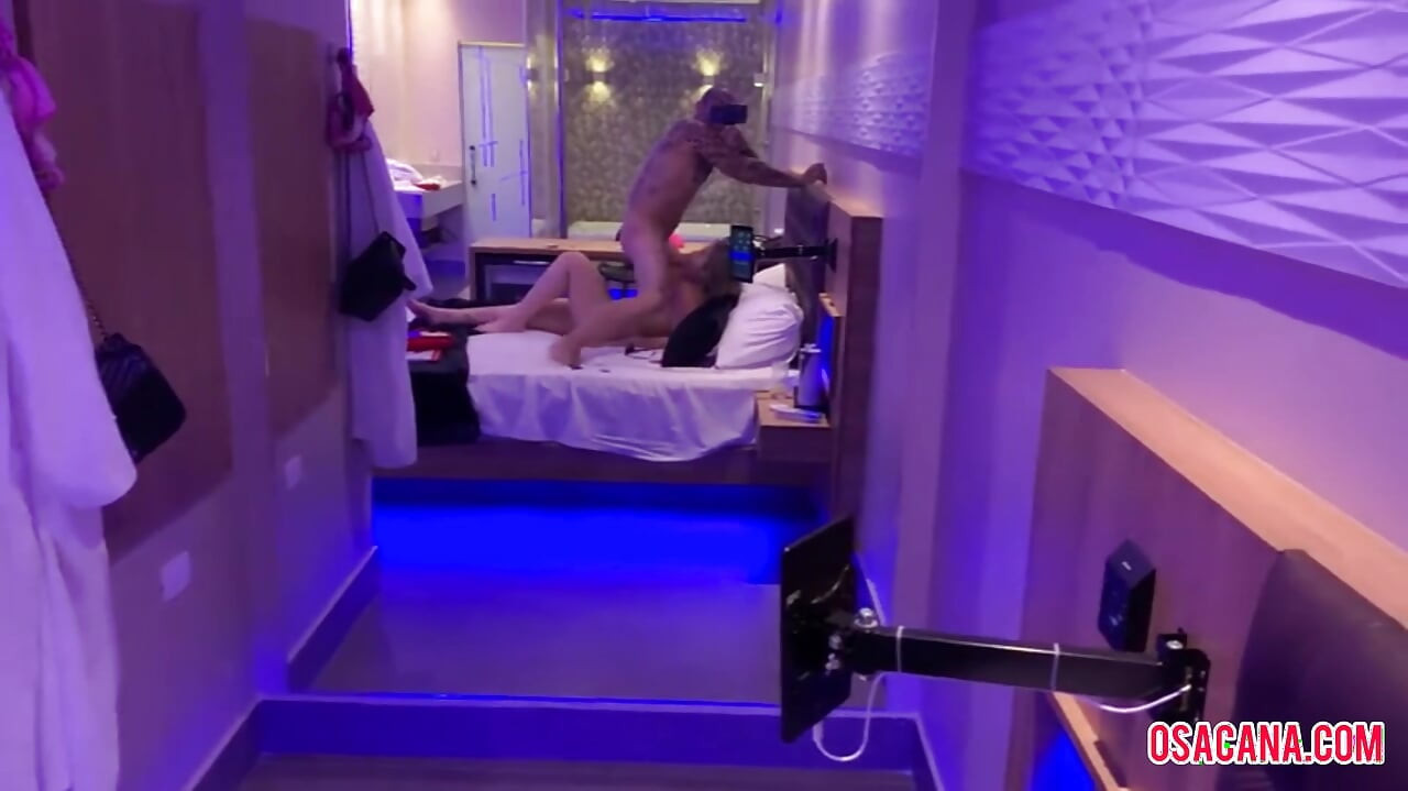 طلاب متدربين شابين لوظيفة جديدة