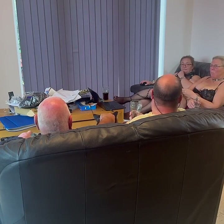 Part 1 -behind the Scenes Chat with Lanista Bear, Domina Satana, Peaches and Bottom Feeder.