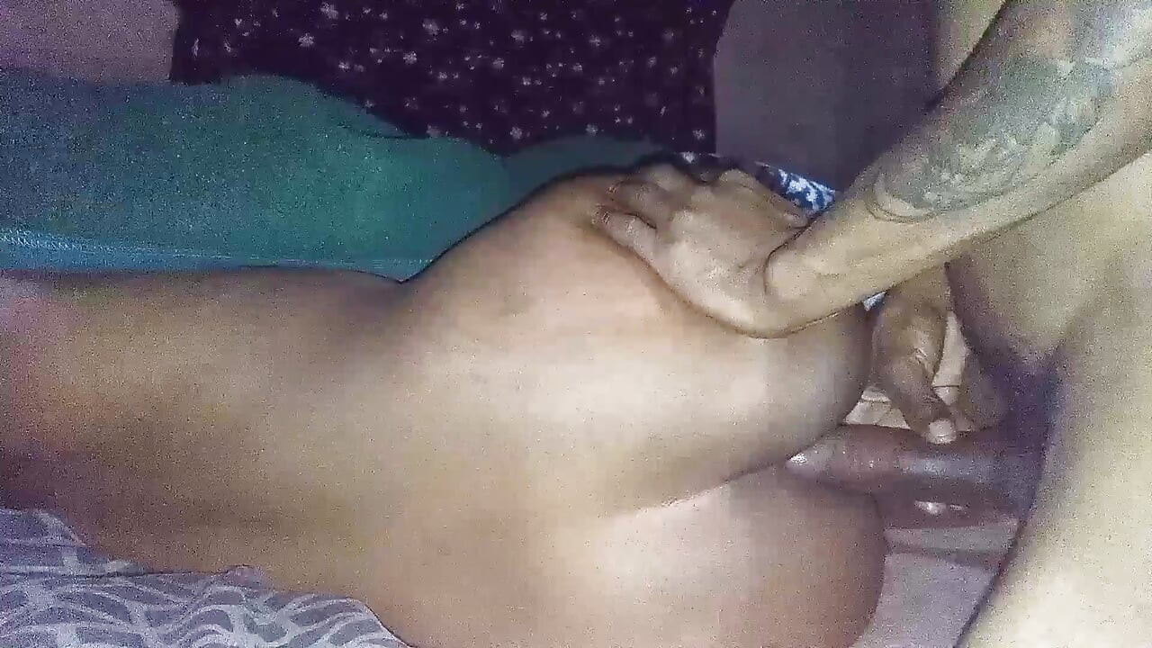 Amateur vriendin eigengemaakte pov deel 1