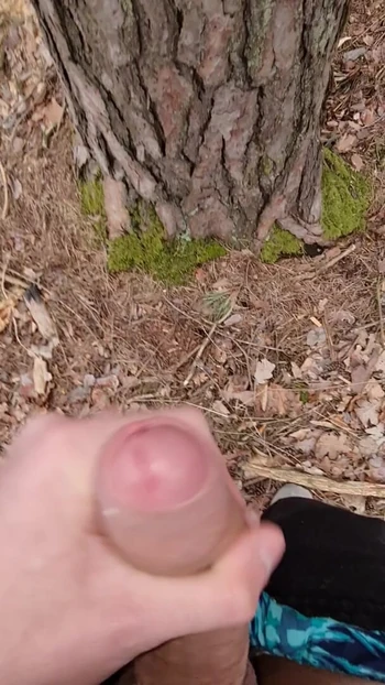 Cigarette Filter cock shooting cum 5