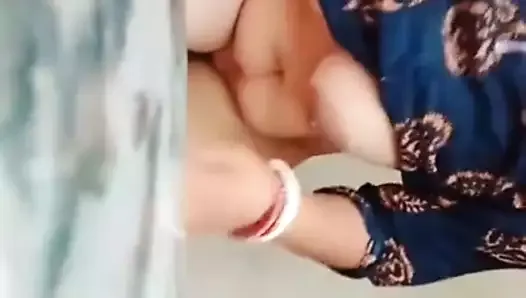 Desi Aunty pussy licked