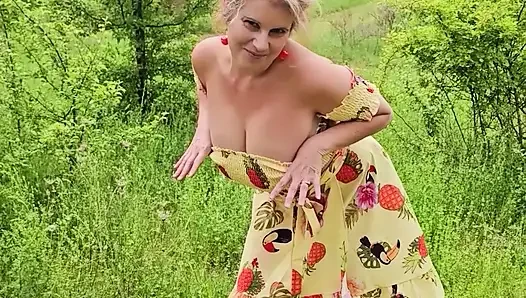 This Housewife has VERY BIG TITS compliation from ONLYFAN PAGE