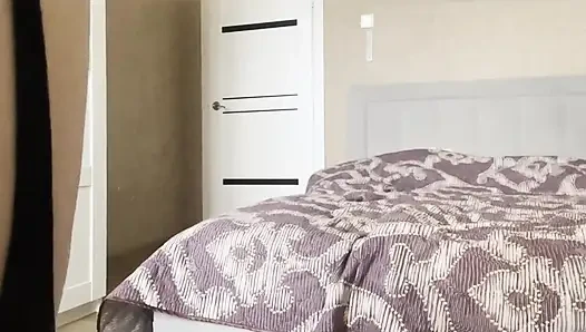 Arap kız zalifah erotik dans ediyor ve çok ıslak amcığı okşuyor