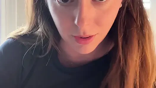 Hottie mit brille sagt dir, wie du streichelt!