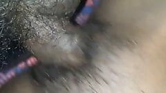 Indyjska gorąca priyanka kochanie - owłosione cipki kurwa z chłopcami ze wsi - hindi ostry seks